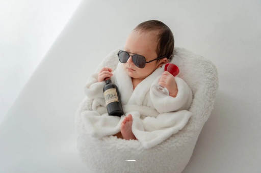 舞钢宝宝额头高聪明有福气 舞钢宝宝额头高聪明有福气